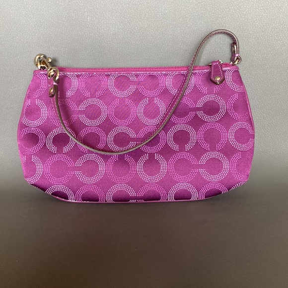 Like New!! COACH wristlet - Picture 2 of 3